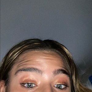 Meet your Posher, Lynnanna